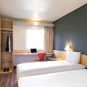 Habitación con 2 Camas Individuales